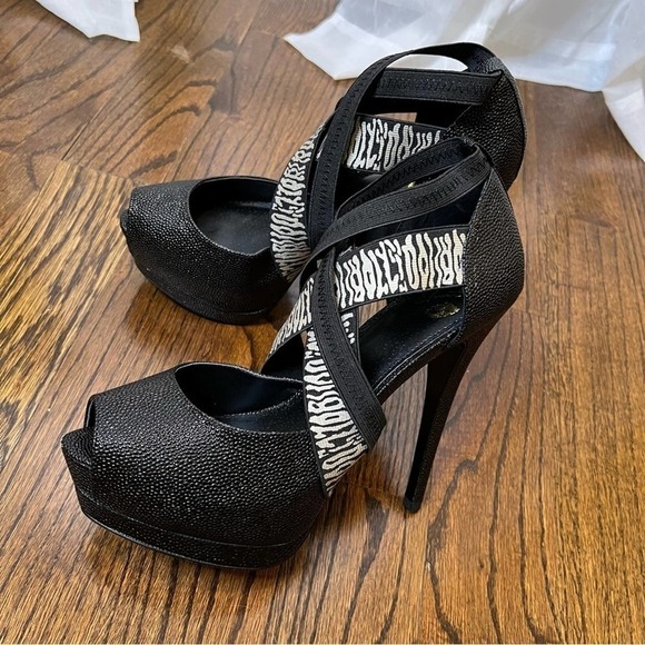 Colin Stuart black platform shoe size 10B               #42 - Picture 4 of 11